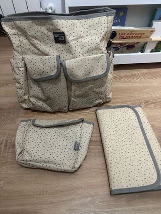 Bolso bebé Walking Mum + cambiador + neceser