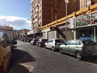 Local comercial en venta en Parque Ayala - Jardín de la Abadía - Huelín en Málaga