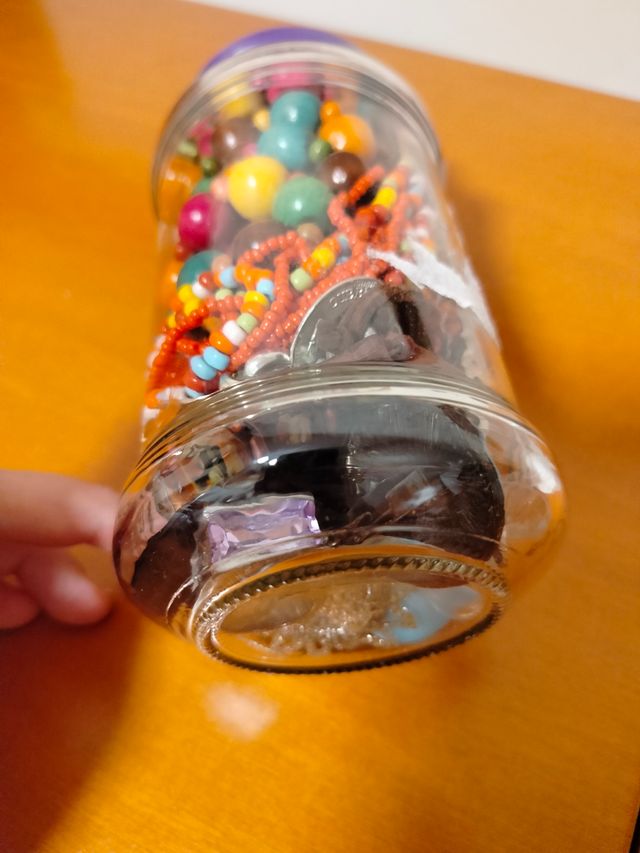 Tarro de joyas misteriosas