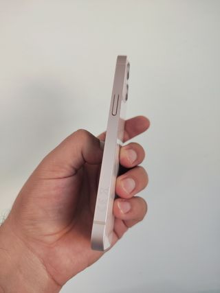 iPhone 13 rosa - carcasa