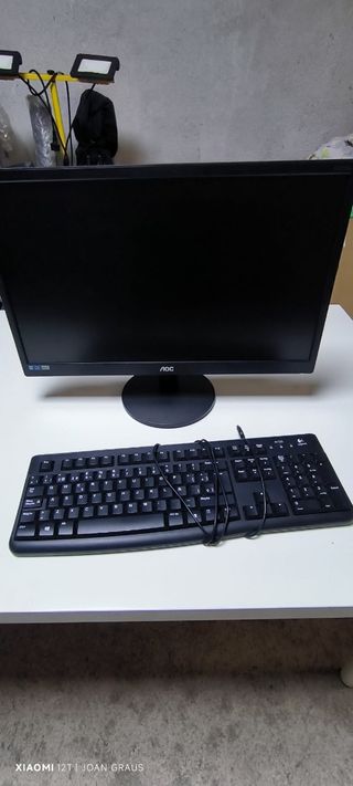 Monitor Dell + Teclado