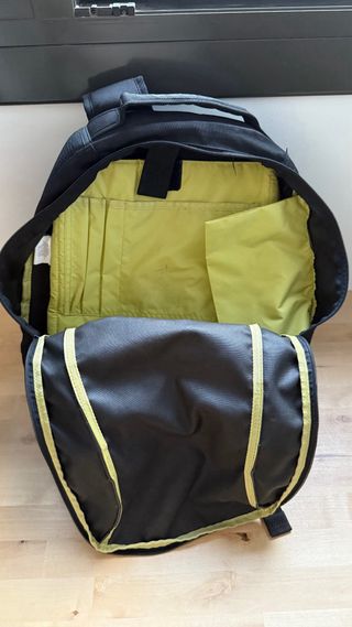 Mochila negra - Bolsillo para portátil