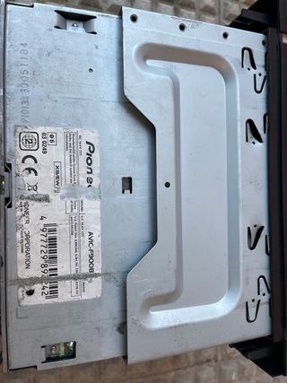 Pioneer AVIC-F900BT 7" GPS DVD