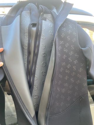 Traje neopreno surf
