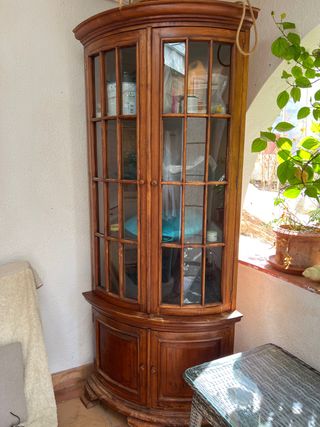 Vitrina madera maciza esquinera
