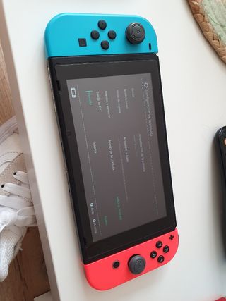 Nintendo Switch V1, todos sus accesorios + Extras