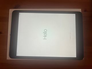 iPad mini - Tableta negra