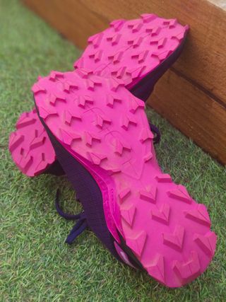 Zapatillas Salomon - Moradas y Rosas