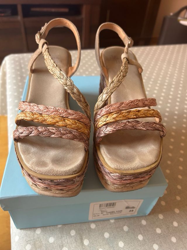 Sandalias Alma en Pena - Cuña 39