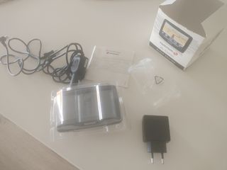 TomTom XL Classic Black Edition GPS