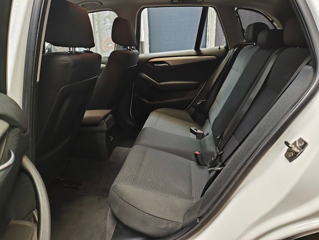 BMW X1 2012