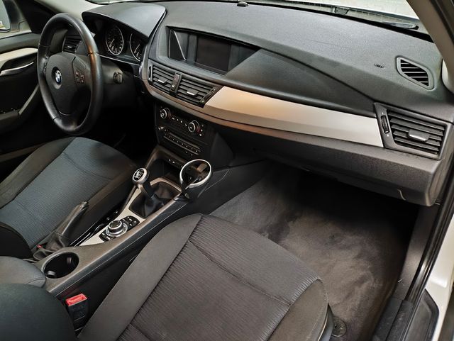 BMW X1 2012