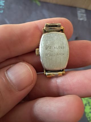 3 relojes dorados antiguos