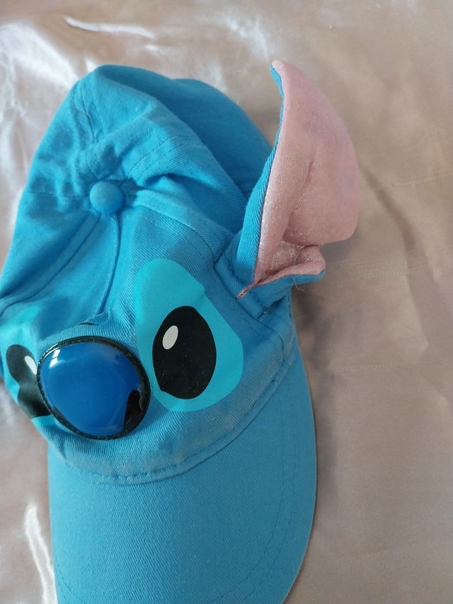 Gorra Stitch infantil.