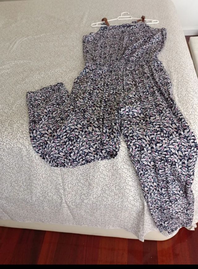 Mono largo estampado con bolsillos y goma en cintu