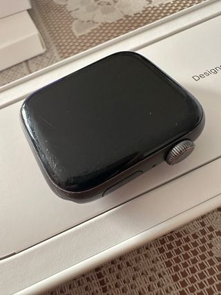 Apple Watch SE 44mm GPS + Celular