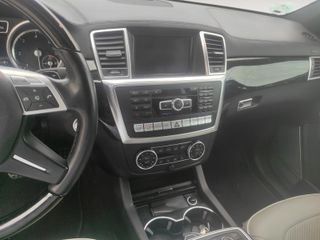 Mercedes-Benz GL350