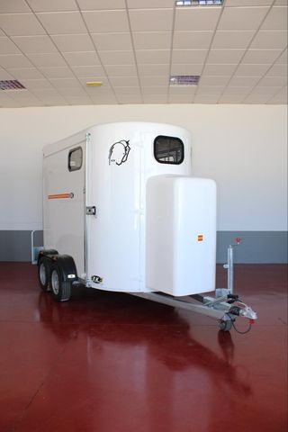 Remolque Para Caballo FK- Transporte Equino
