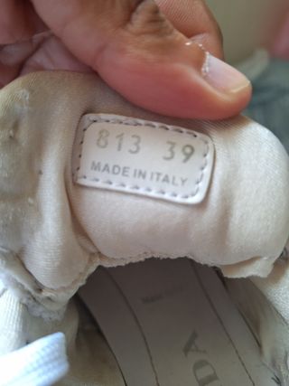 Prada Sneakers Bianche Usate