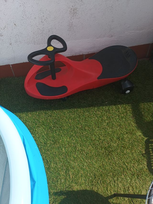 Coche paseo infantil - rojo