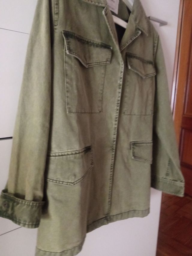 Chaqueta Mango verde oliva