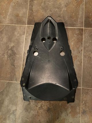 Tapa paso rueda Kawasaki z750 