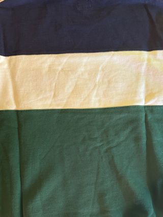 Sudadera Levi's M - Color verde, blanco y azul. 