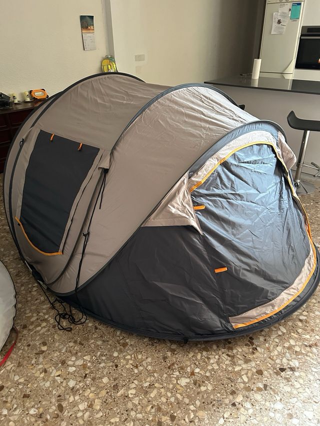 Tienda campaña Deryan 4 personas