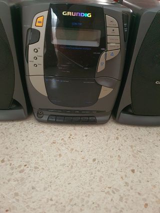 Radio cassette vintage Grundig CDM 700 - Microcade