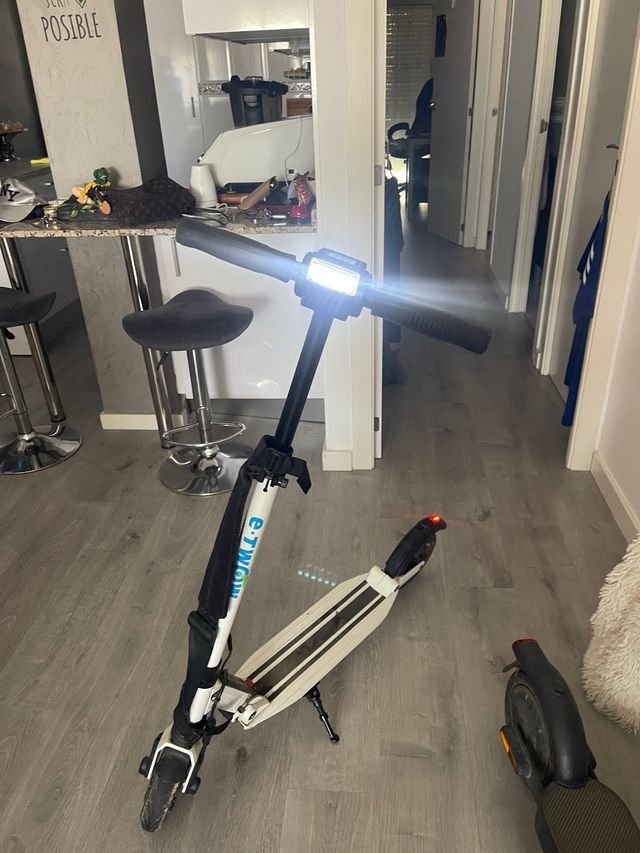 Monopattino elettrico ETWOW - bianco