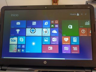  2 portátiles HP 250 G3 Notebook PC. 