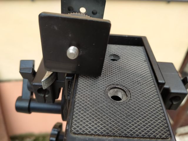 Treppiede Sony VCT-150K