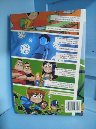 Los Futbolísimos 3: El misterio del portero fan...