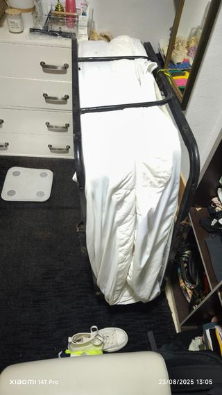 Cama plegable individual