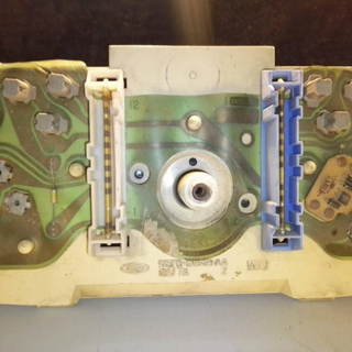Cuadro de instrumentos Ford Fiesta III (19