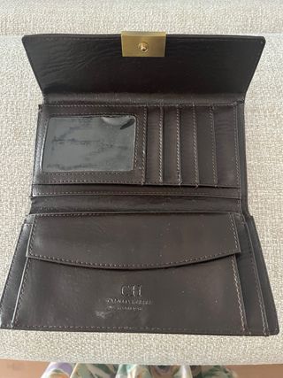 Cartera Carolina Herrera beige y marrón 18 X 10 cm