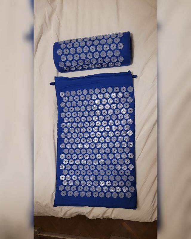 Esterilla y almohada acupresión