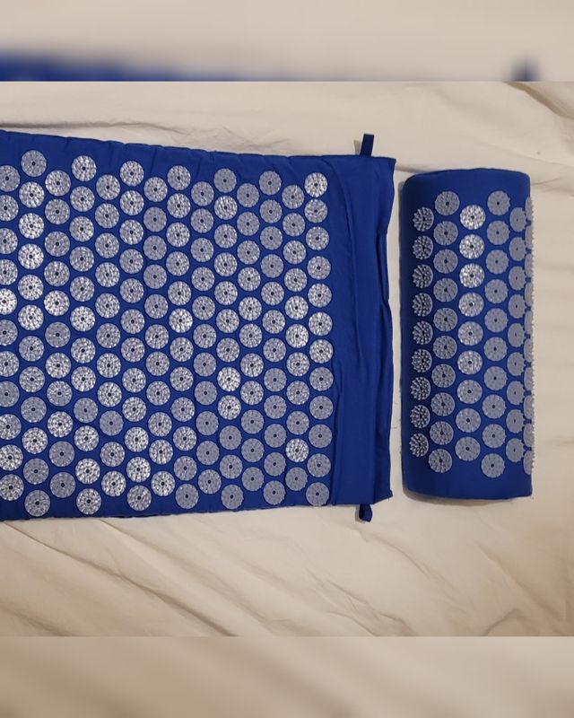 Esterilla y almohada acupresión