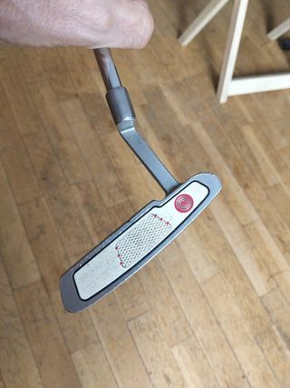 Putter Odyssey White Hot XG Nro 1 con funda