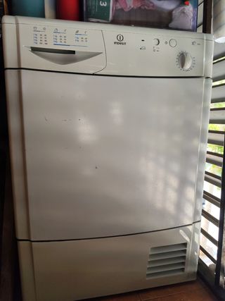 Secadora Indesit - Condensación