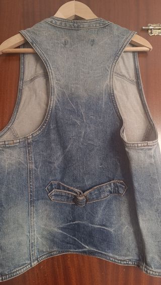 Chaleco vaquero Zara Basic M