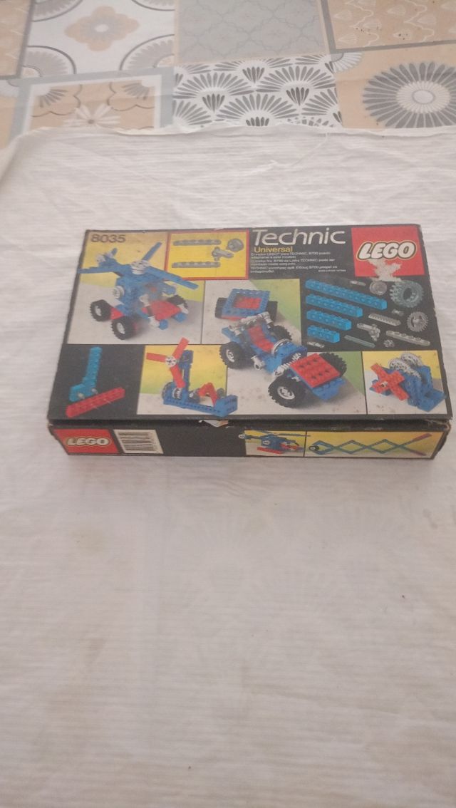LEGO TECHNIC UNIVERSAL 8035 VINTAGE (1986)