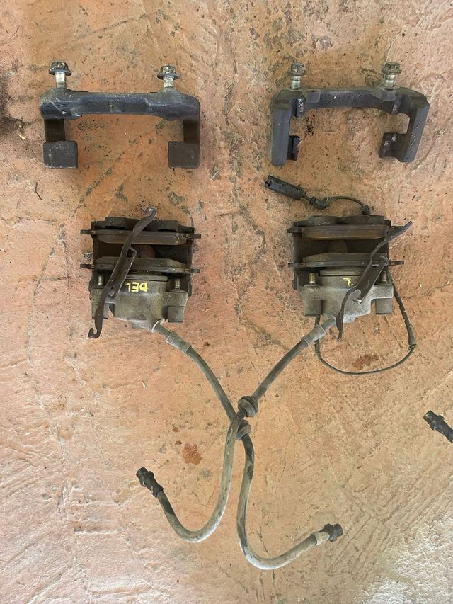 Frenada completa BMW 320d 150cv m47