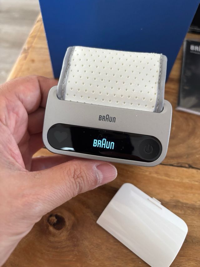 Tensiómetro de muñeca Braun Icheck 7