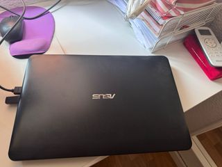 ASUS X555LAB i3 8GB 15” – Pantalla dañada