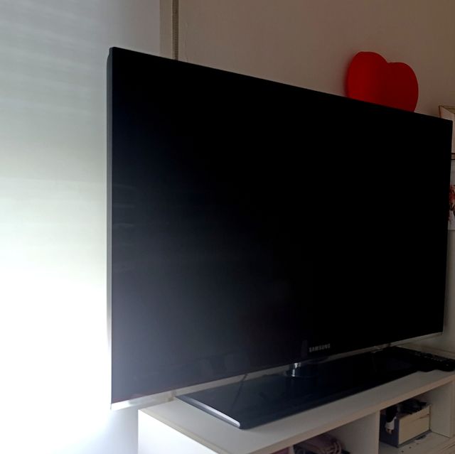 Tv SAMSUNG Alta definición 40 pulgadas.
