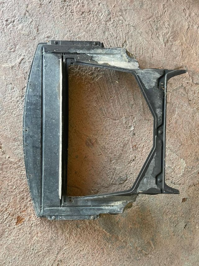 Cubre cárter  plástico BMW 320d 150cv m47