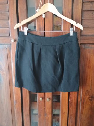 Mini Falda Zara negra