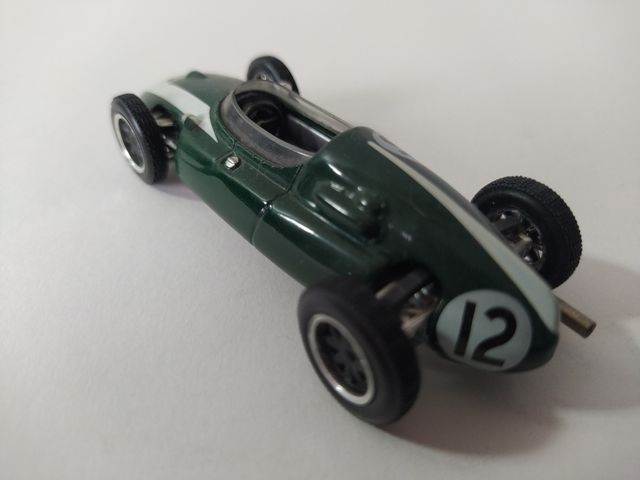 Cooper Climax T51 a escala 1:43 (Altaya)