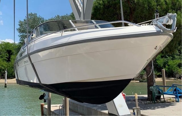 Barco Cranchi 7,5m Volvo Penta 5,7 L V8 renovado